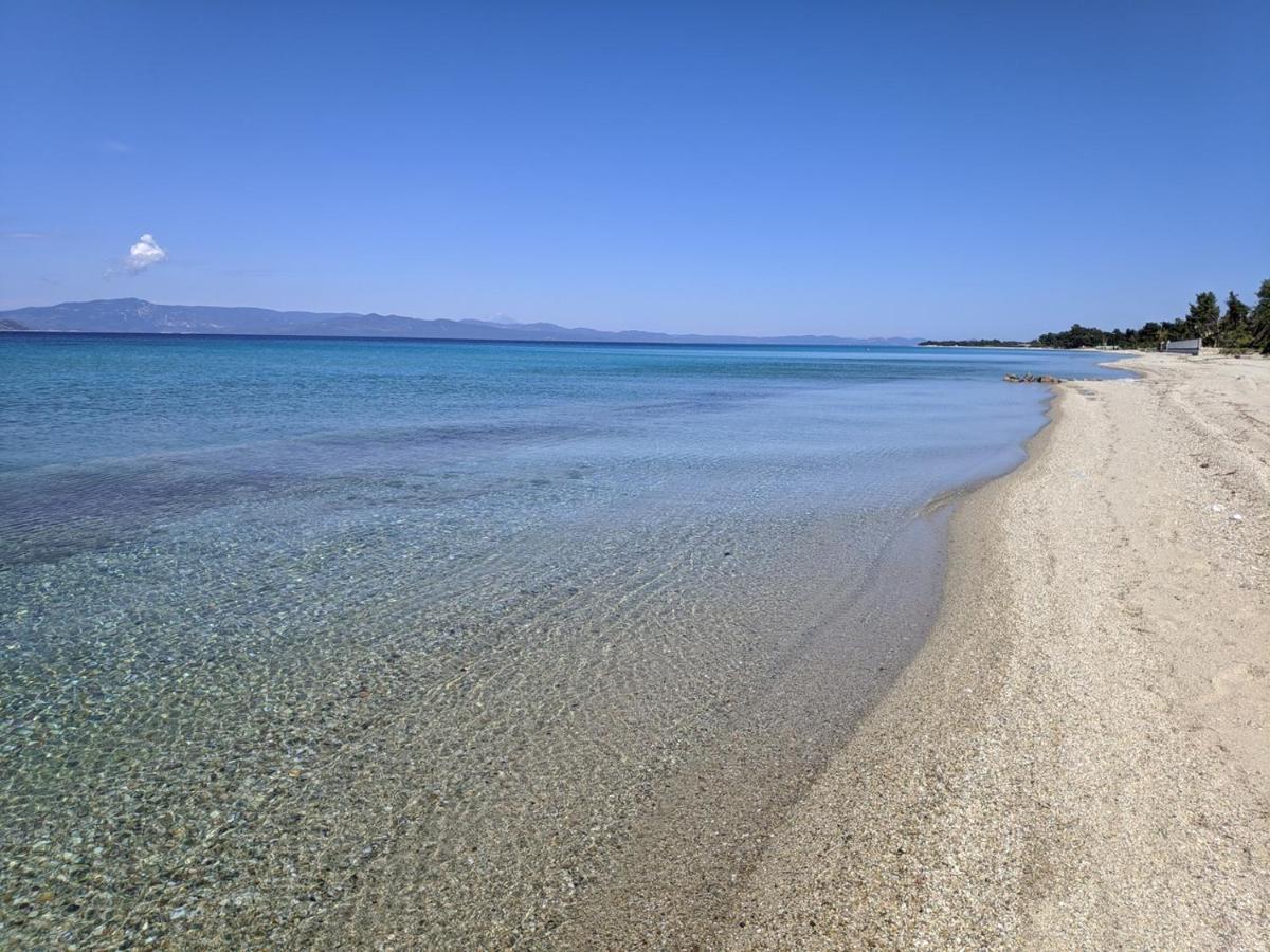 Вилла Pefkochori Family House Near The Beach Экстерьер фото